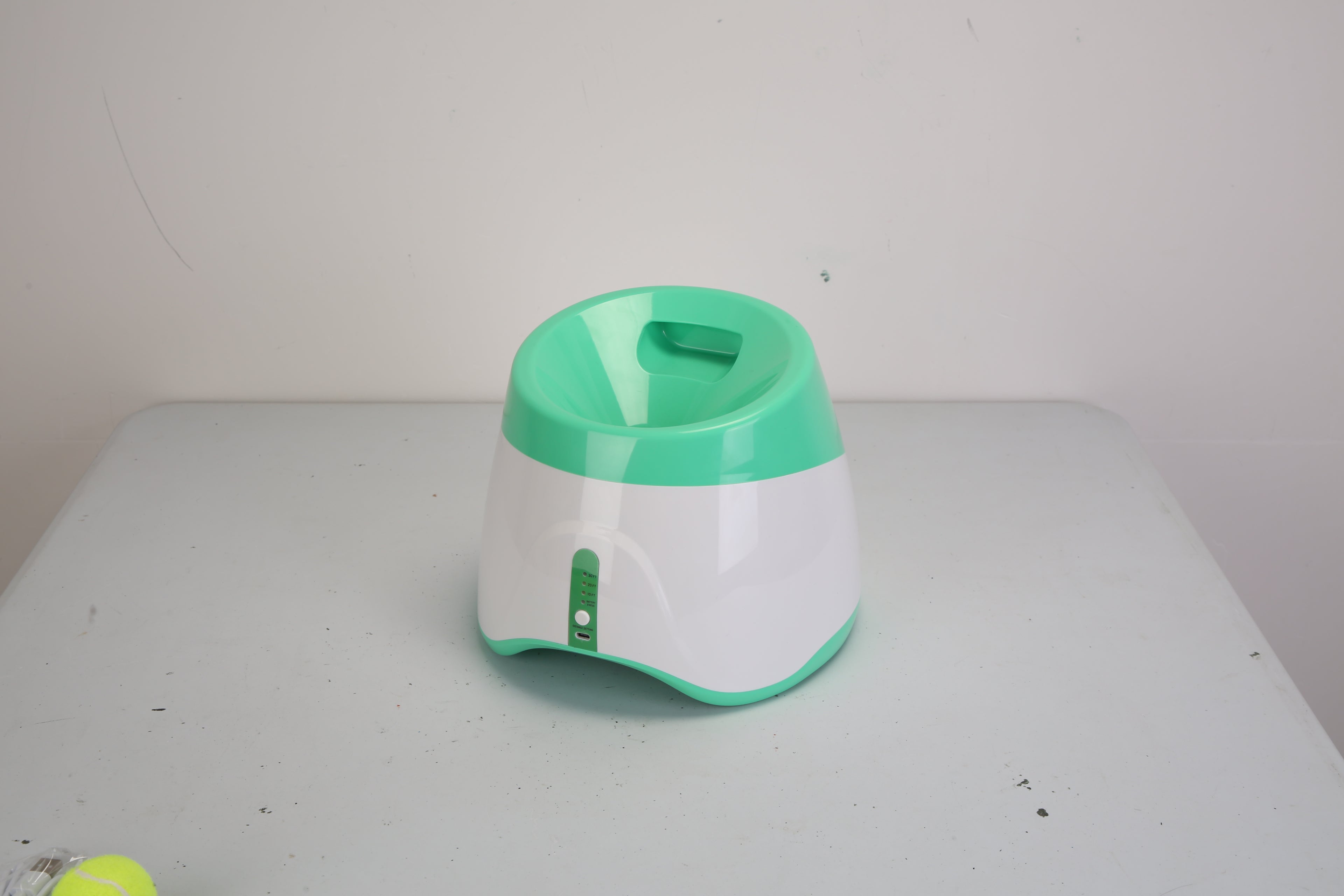 Automatic Dog Ball Launcher Included 6 Tennis Balls Dog With 3 Adjustable Launch Distance Interactive Ball Thrower Fetch Machine For Small Medium Dogs